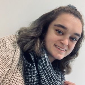 Meet your Posher, Marissa